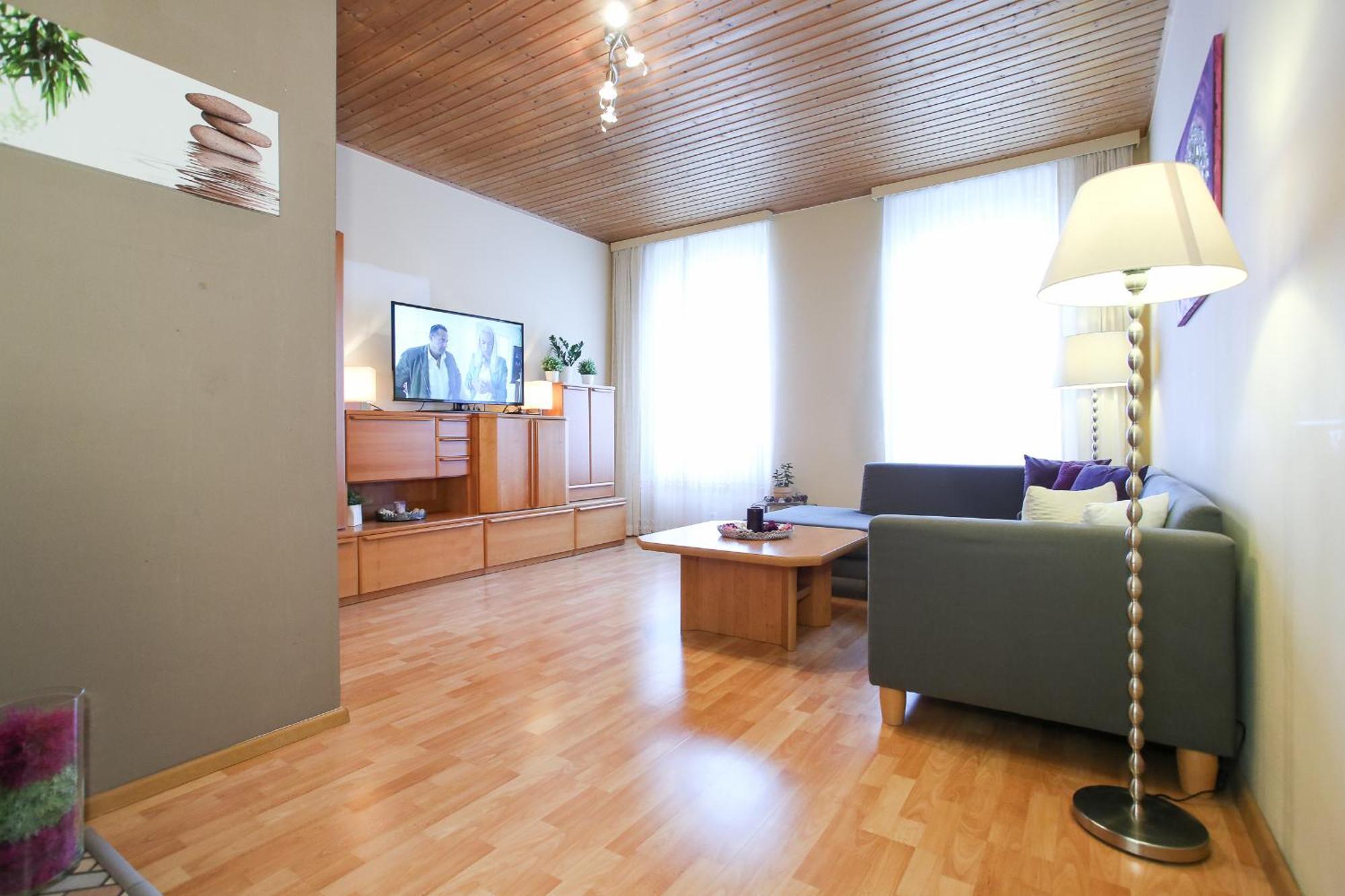 Mozart Apartments Виена Стая снимка