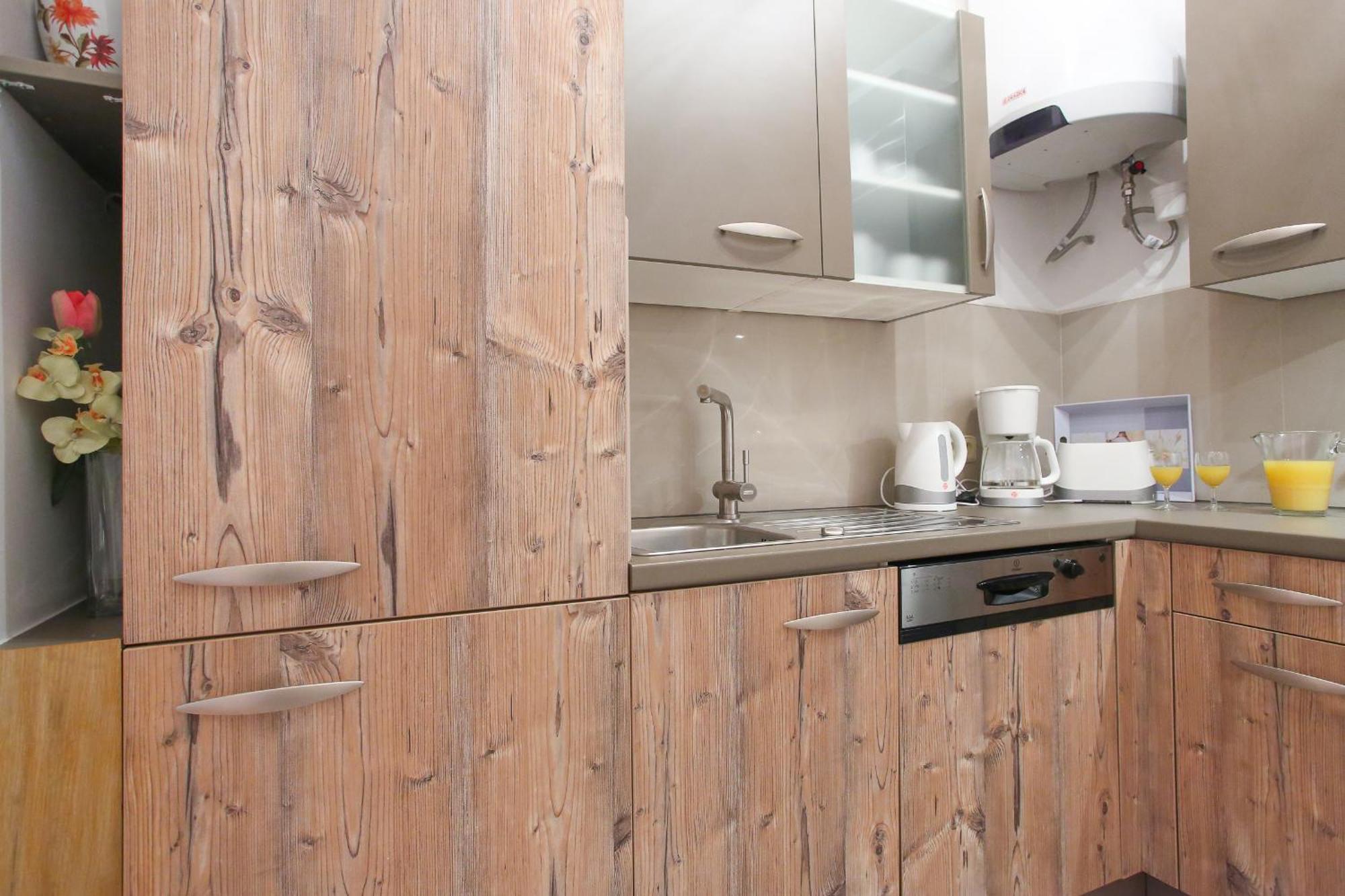 Mozart Apartments Виена Стая снимка